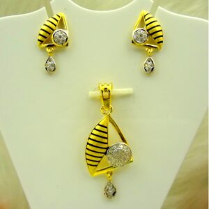 9 stripped with cz diamond 22 kt gold pendant set