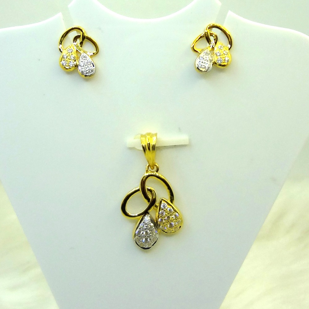 Daily wear adorable 22kt pendant set