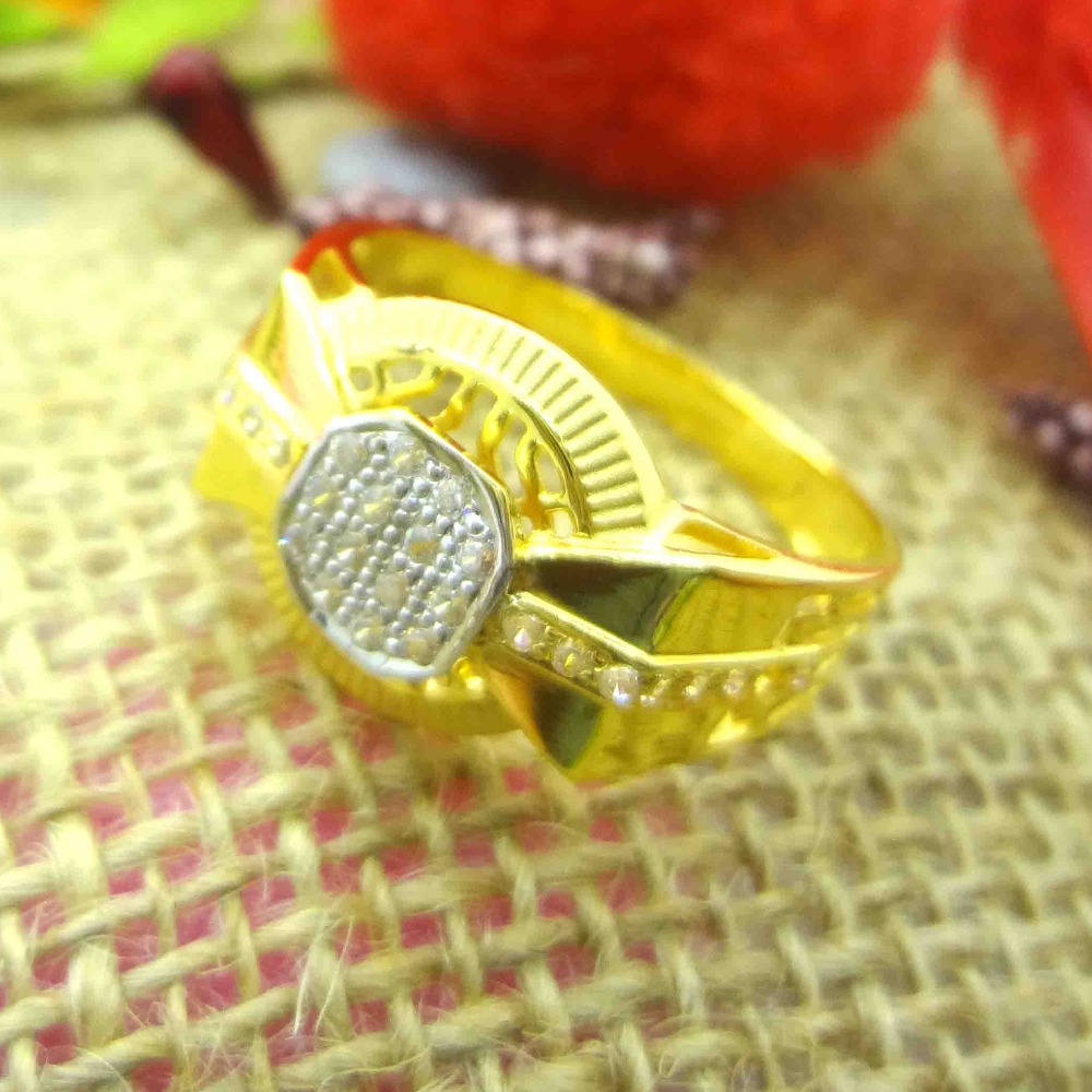 Fancy handmade 22kt gents ring