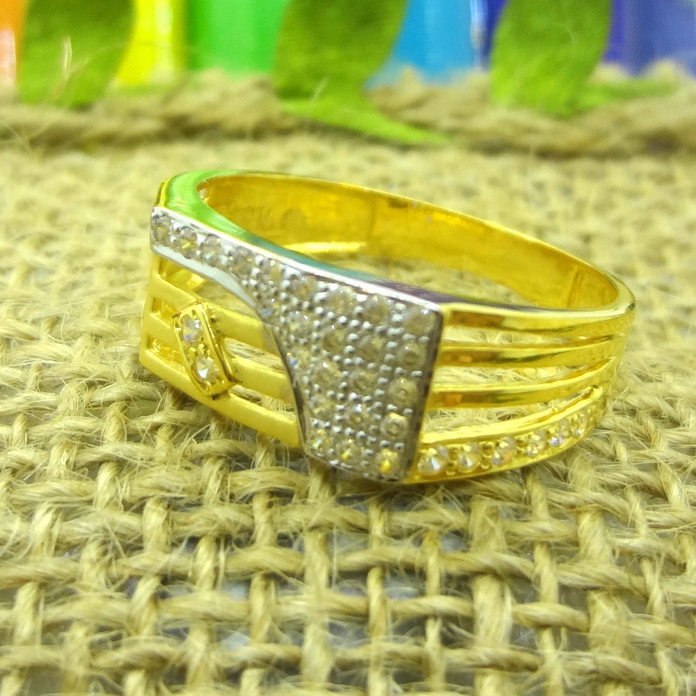 Stylish Fancy curve 22kt  gents ring