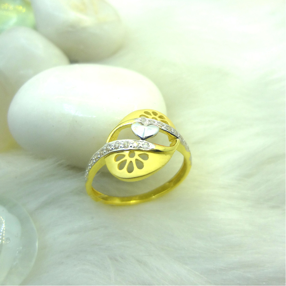 916 gold cz diamond ladies ring