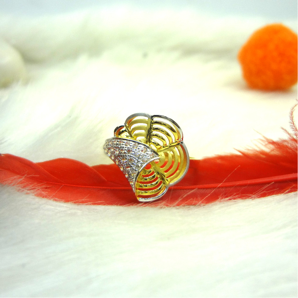 916 gold cz diamond ladies ring