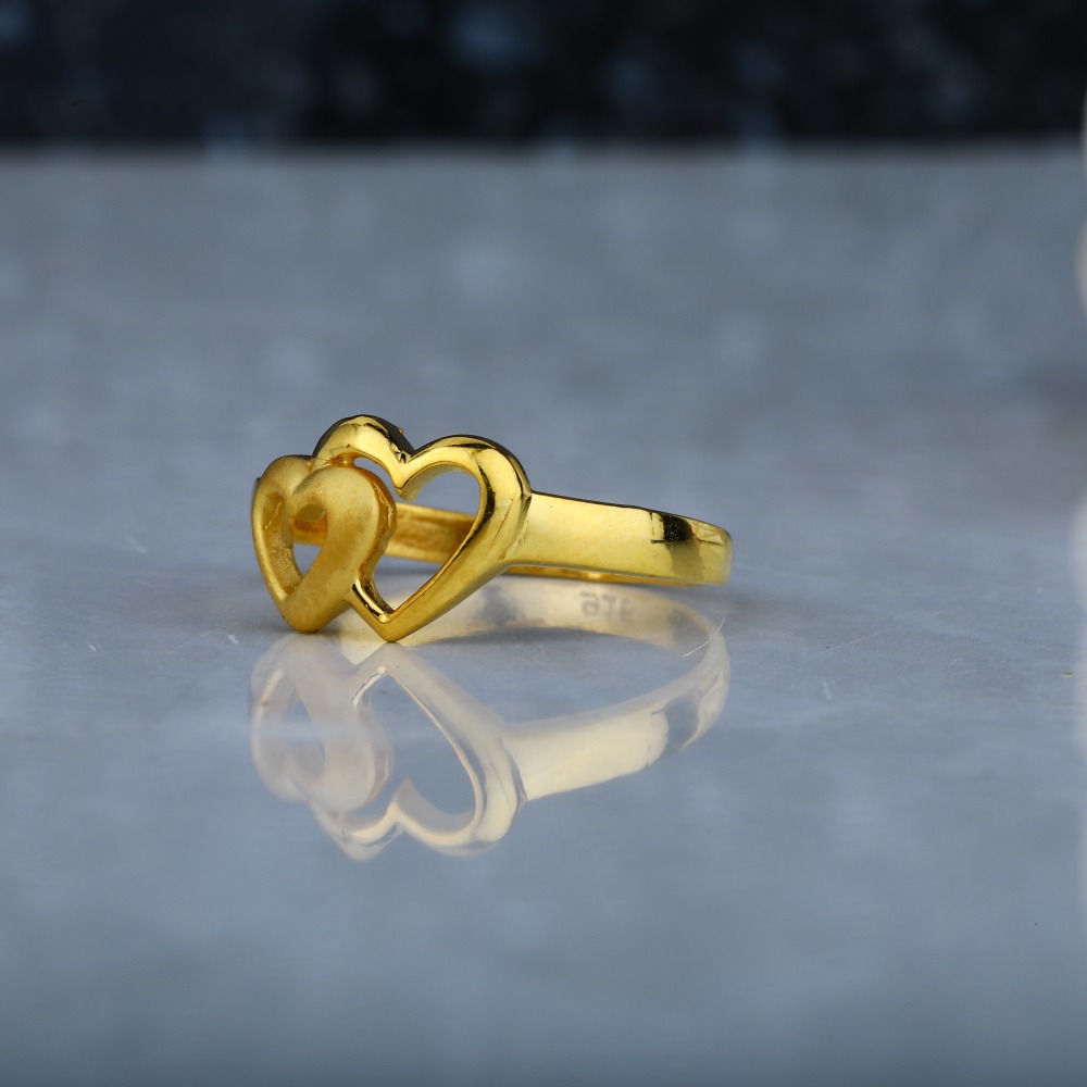 Plain casting ladies ring
