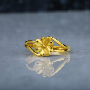 plain ladies ring