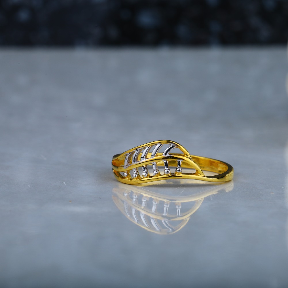 palin casting ladies ring