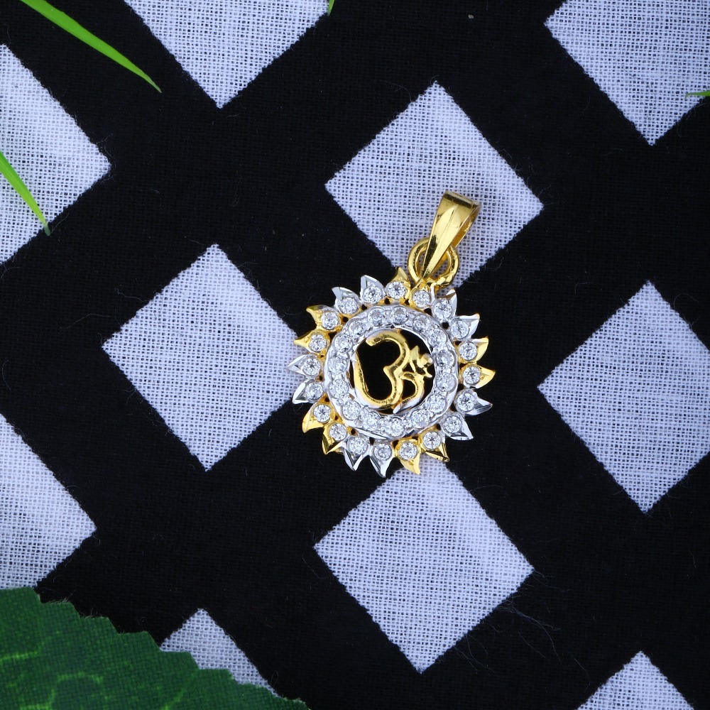 916 Gold CZ Fancy Round Shape Pendant JJ-P037