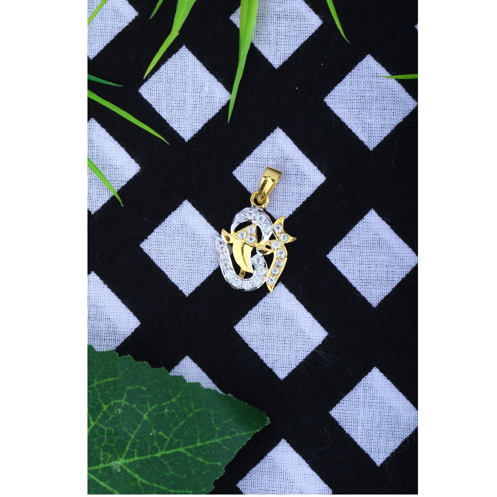 916 Gold CZ Om Design Pendant JJ - P30