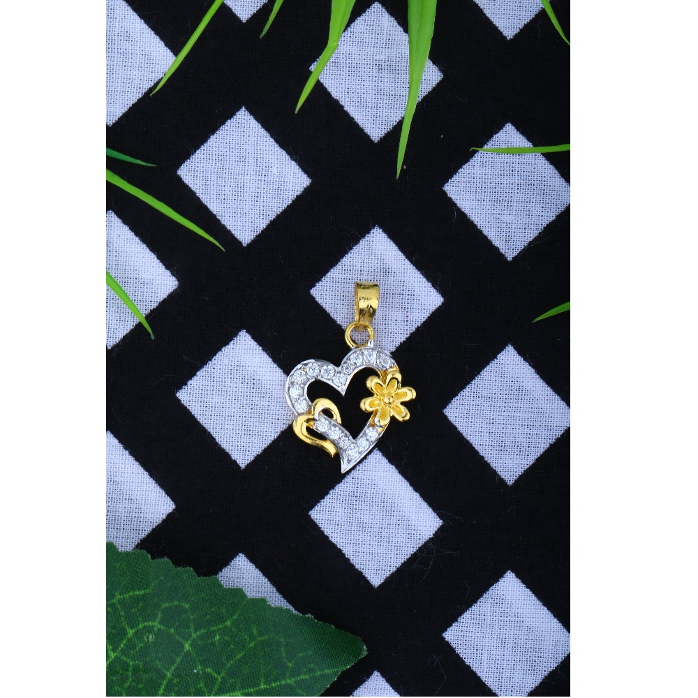 22KT Gold CZ Designer Heart Shape Pendant JJ - P025