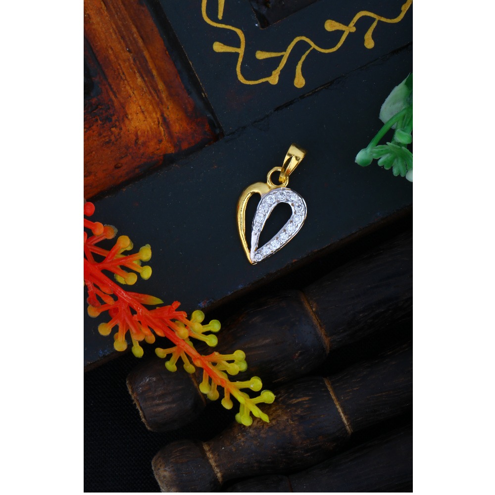 22KT Gold CZ Pendant JJ - P010