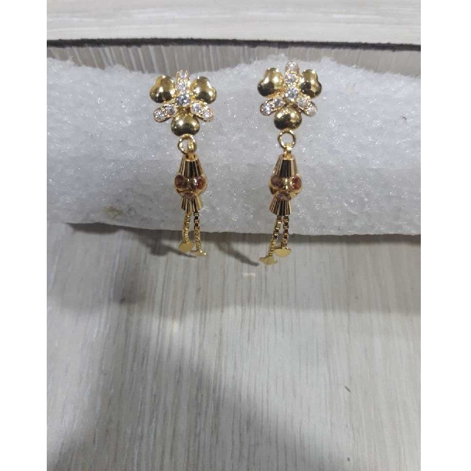 916 Gold Flower Shape Ladies Earrings