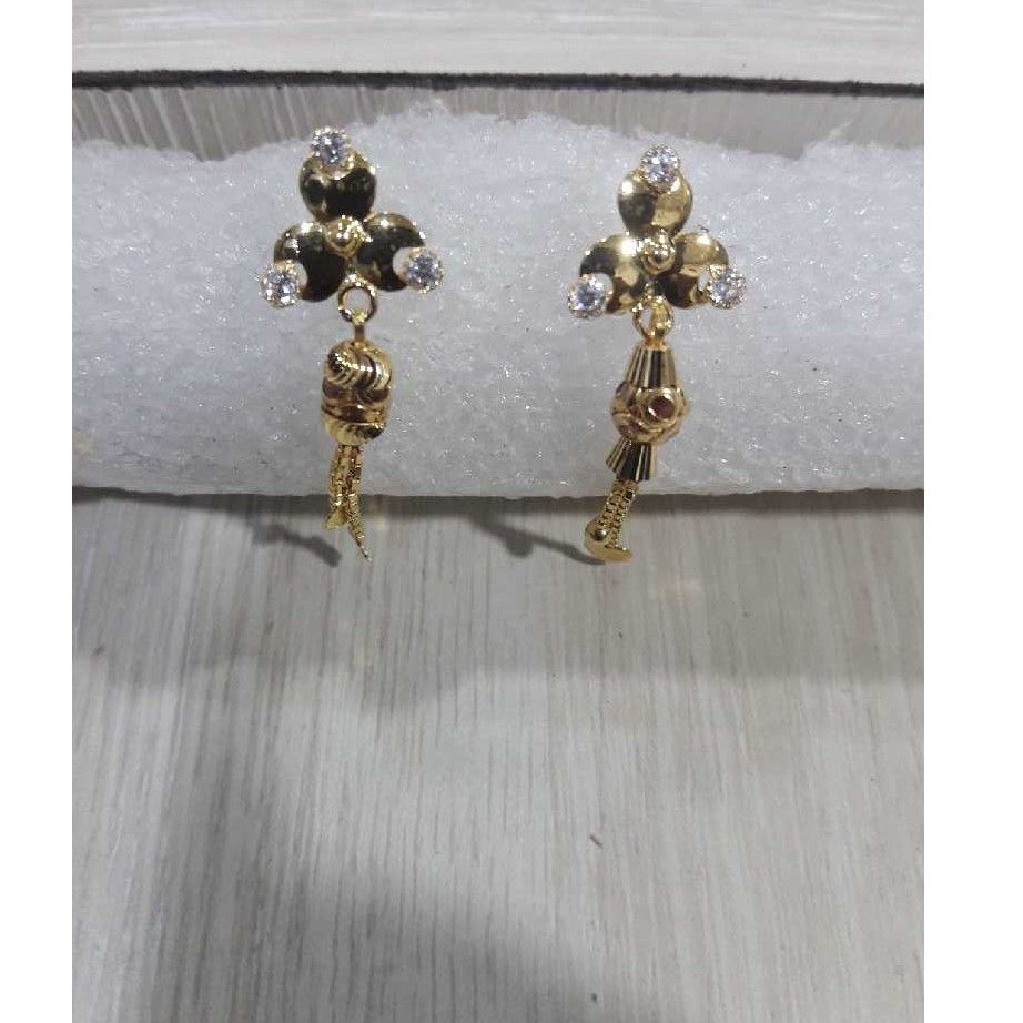 916 Gold Stylish Ladies Earrings