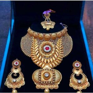 916 gold designer choker set