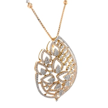 18k Rose Gold Geweldig Diamond Pendant Set - Image 3