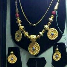 Fancy Necklace Set
