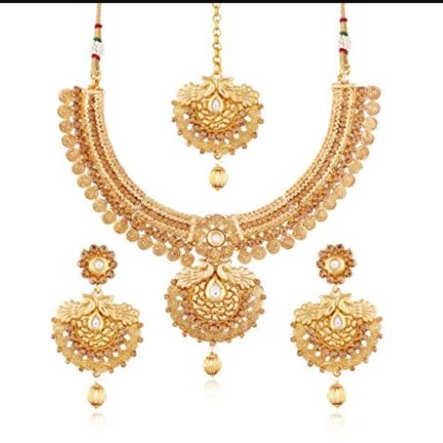 Fancy Necklace Set