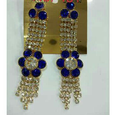 Fancy Diamond earring