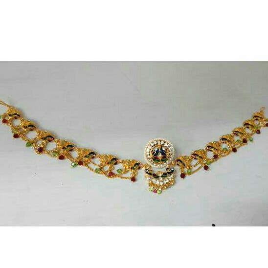 Yellow Ladies Indian Bor