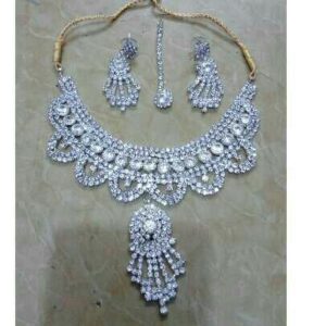 Fancy Indian White Brass Ladies Necklace Set