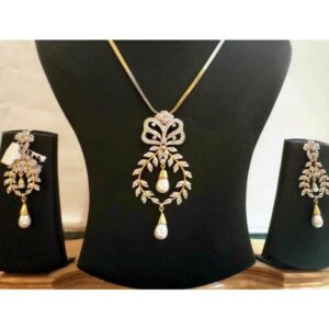 Fancy Pendant Set
