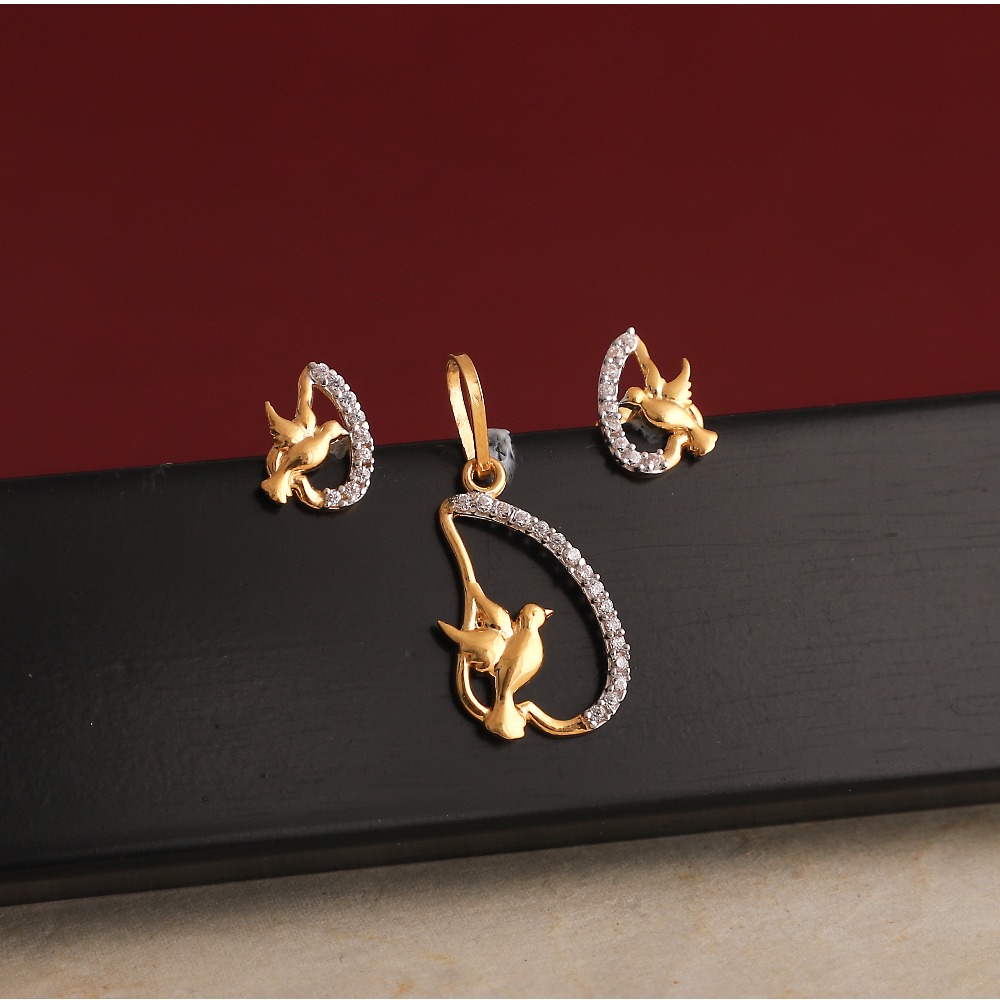 916 gold cz  pendant set