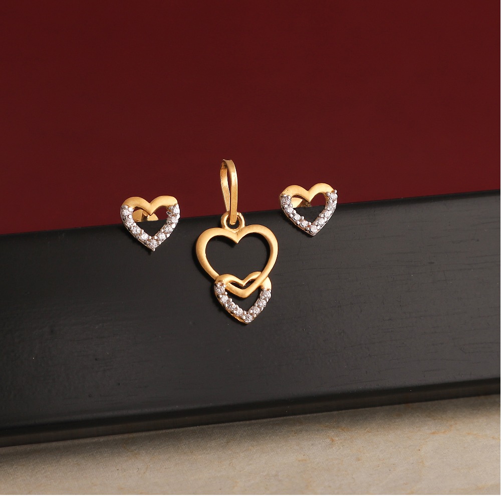 916 gold cz  heart design pendant set