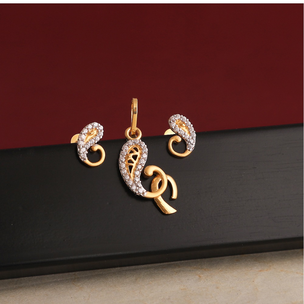 916 gold cz pendant set
