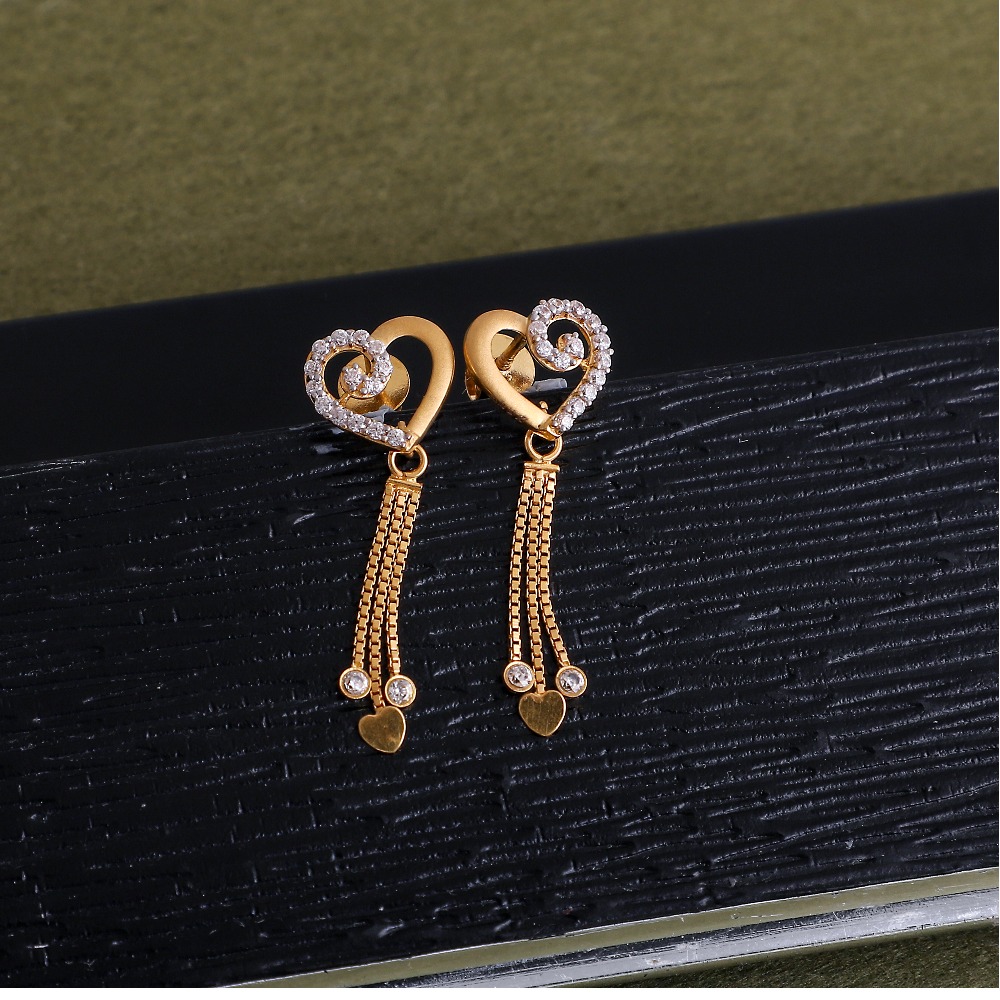 916 gold cz design earring