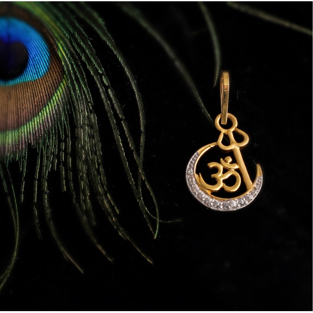 916 gold cz god design pendant