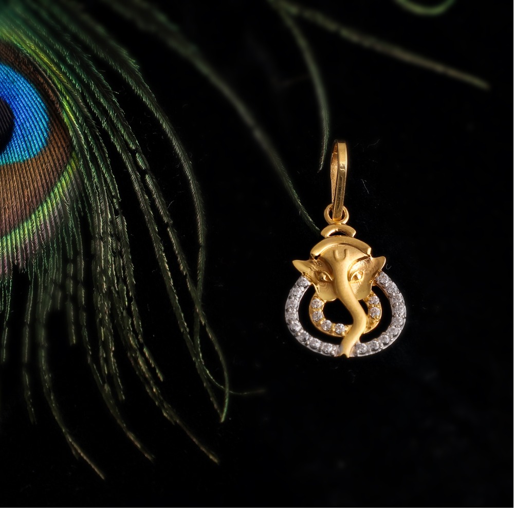 916 gold cz god design pendant