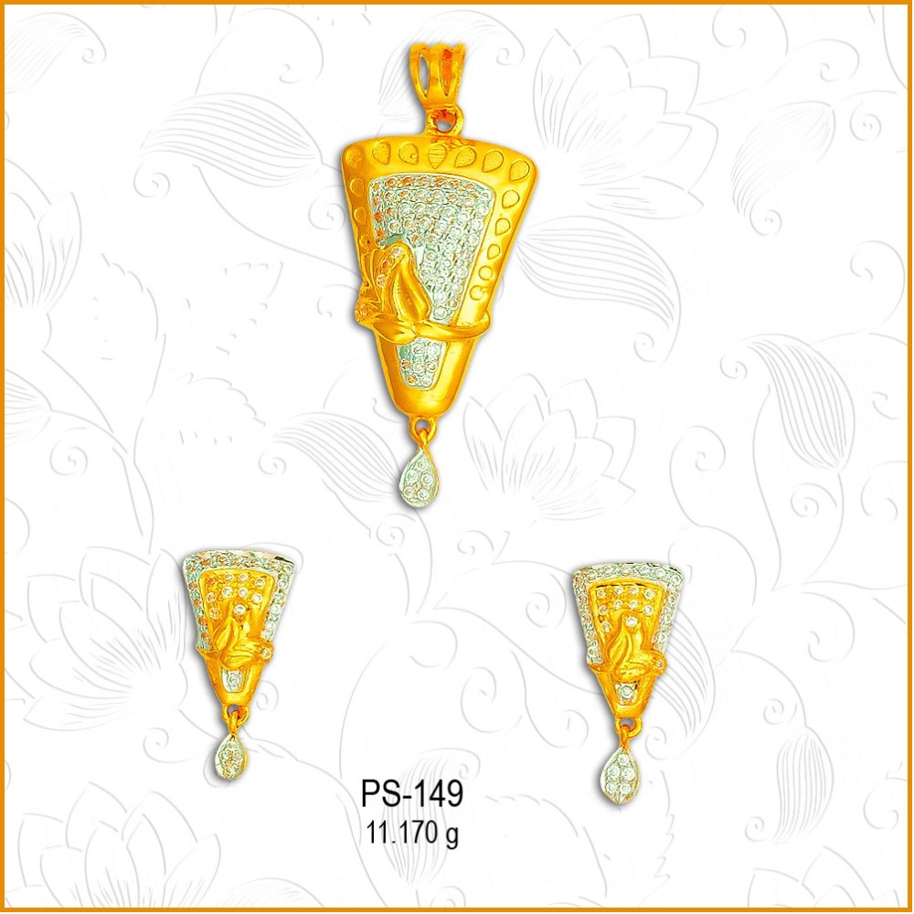 22KT Gold Triangle Shape CZ Pendant Set PS-149