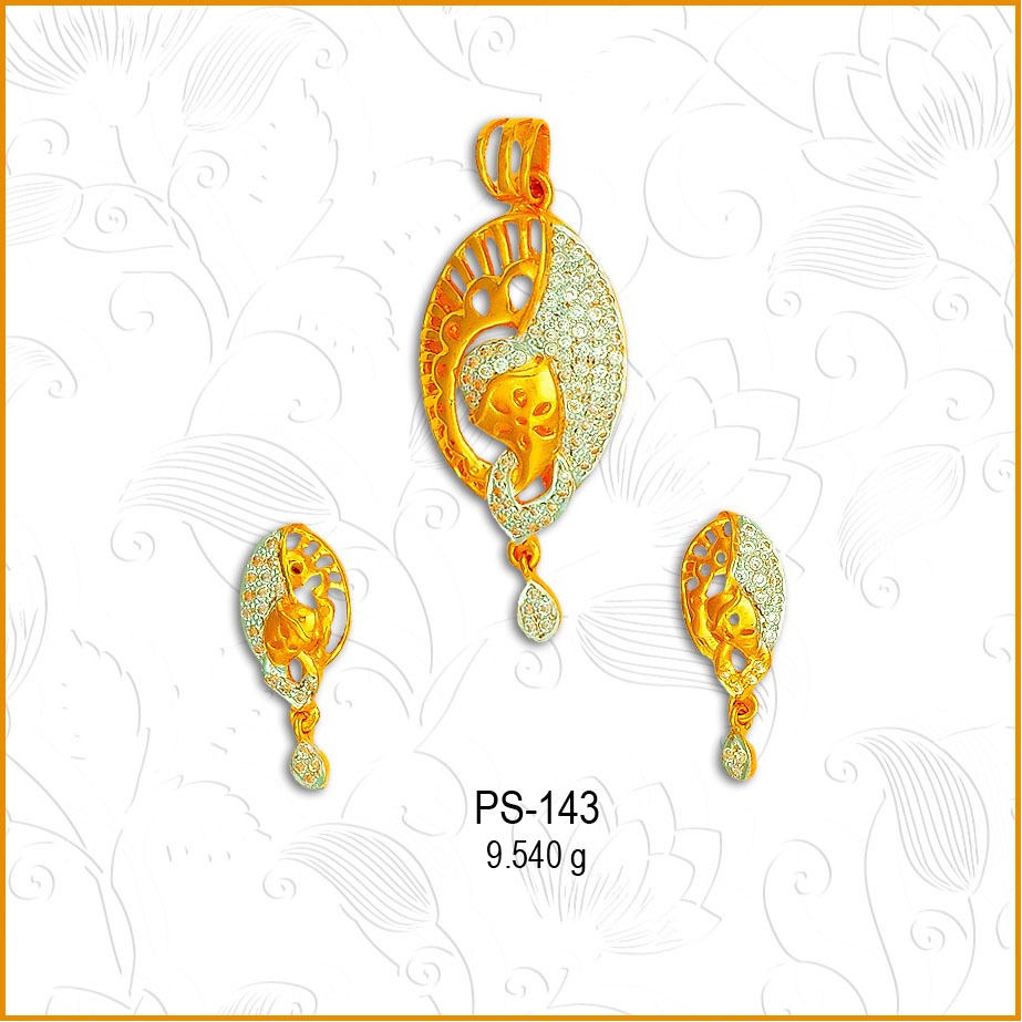 22KT Gold Oval Shape CZ Pendant Set PS-143