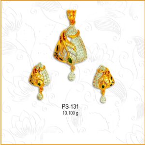 22KT Gold Triangle Shape CZ Diamond Pendant Set PS-131