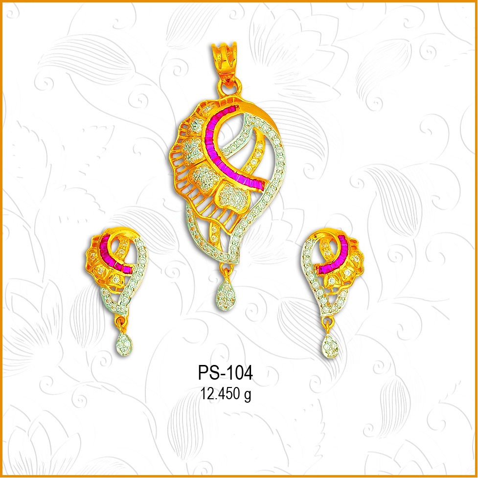 916 Gold Flower Design CZ Pendant Set PS-104