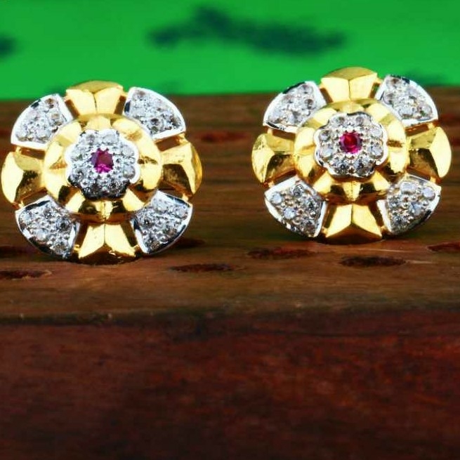22KT Gold Ladies Fancy Earring