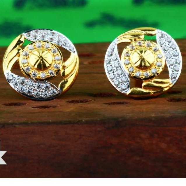 22KT Gold Ladies Fancy Earring