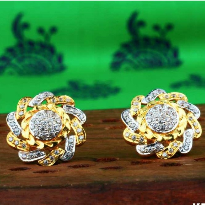 22KT Gold Ladies Fancy Earring