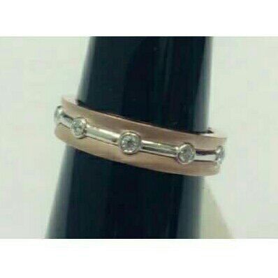 Modern 18KT Gold Diamond Ring
