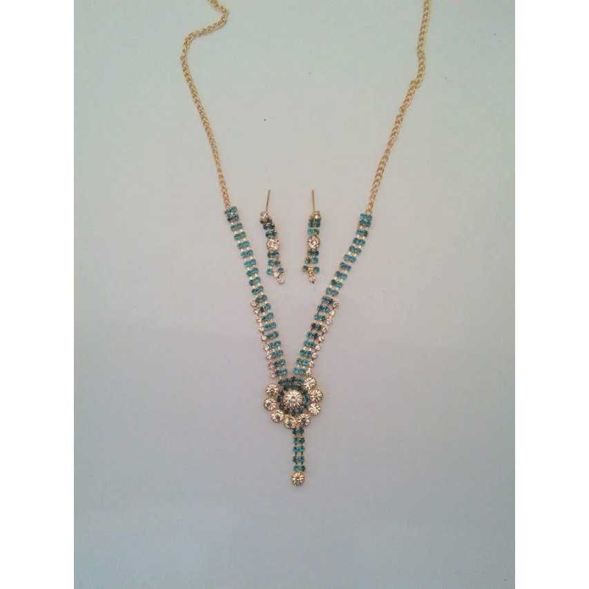 Fancy Diamond Necklace Set