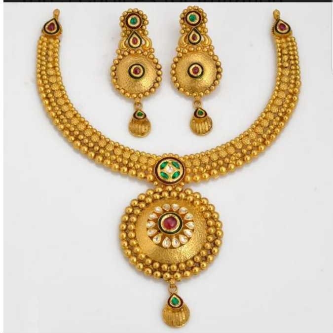 Fancy Necklace Set