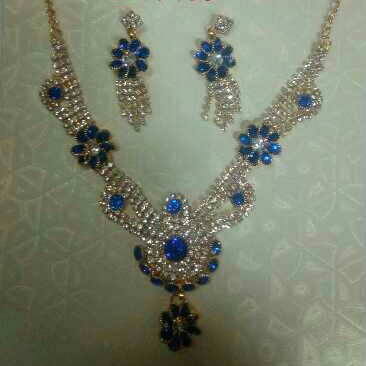 Fancy Necklace Set
