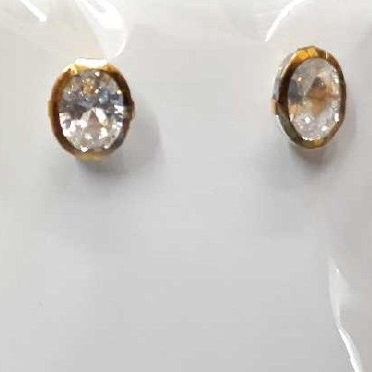 18KT Single Stone Earrings - Image 2