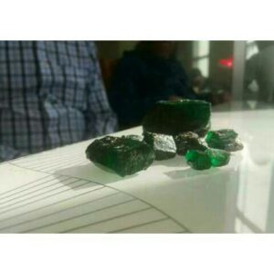 3000ct emerald green emerald-panna