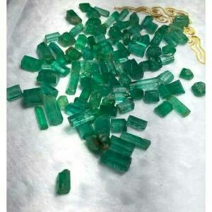3000ct emerald green emerald-panna