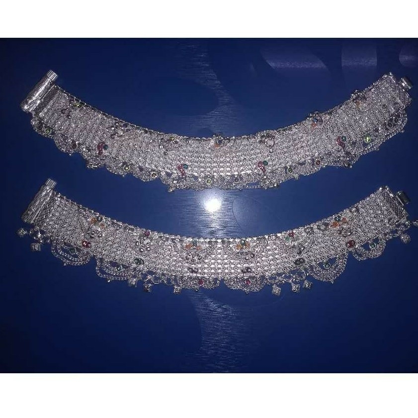 Silver fancy payal
