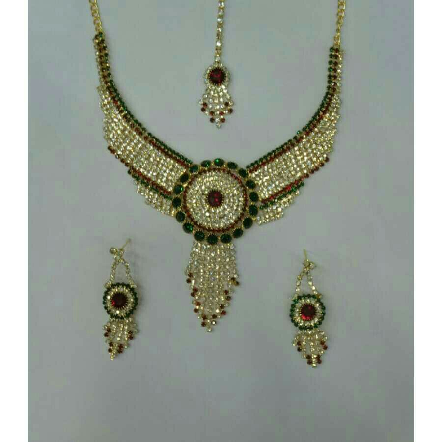 Diamond Necklace Set