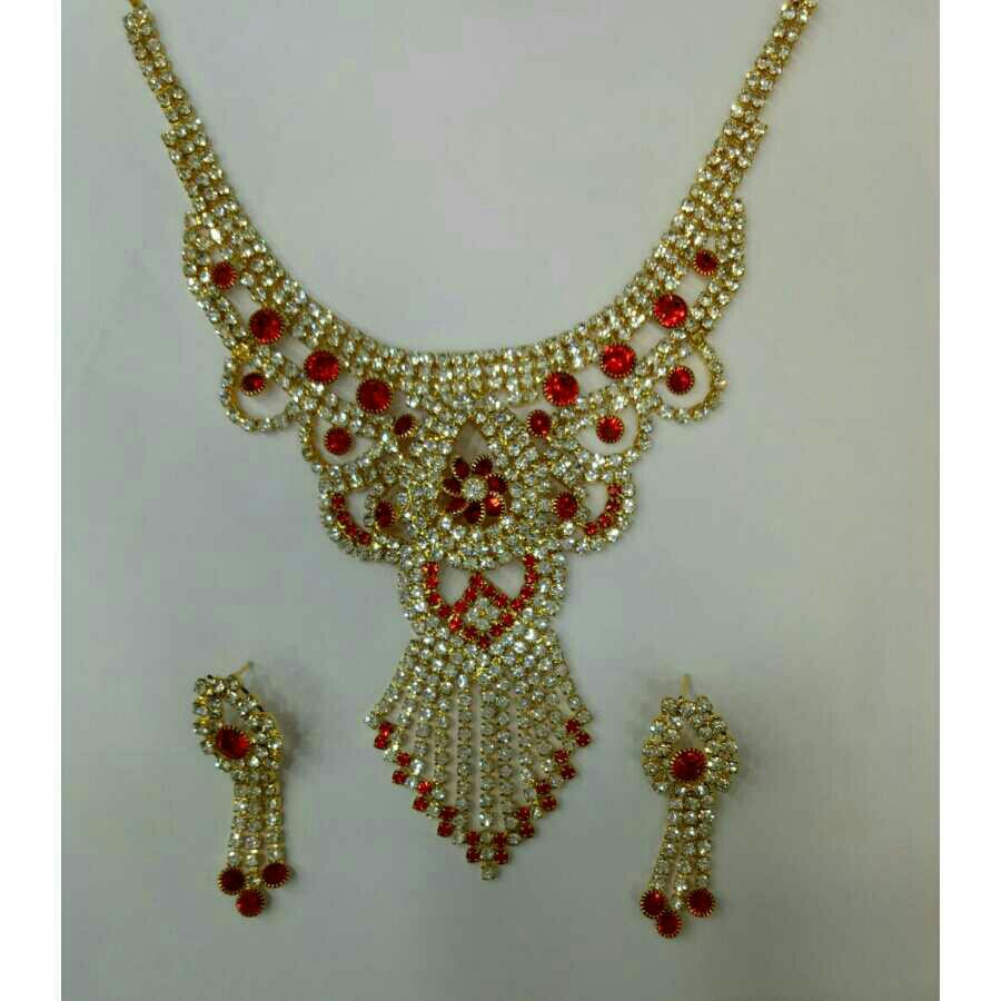 Diamond Necklace Set