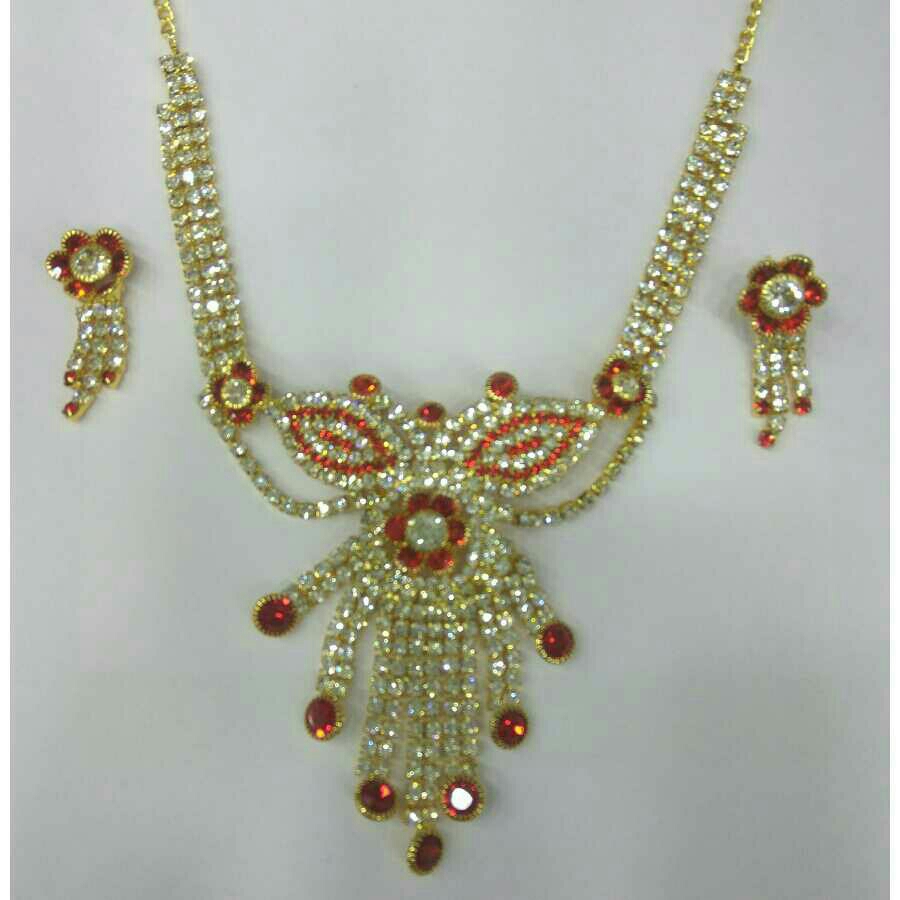Diamond Necklace Set