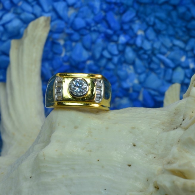 Ladies Ring - Image 4