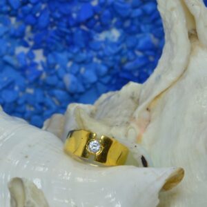 Ladies Ring