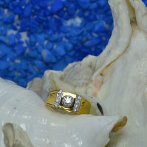 Ladies Ring